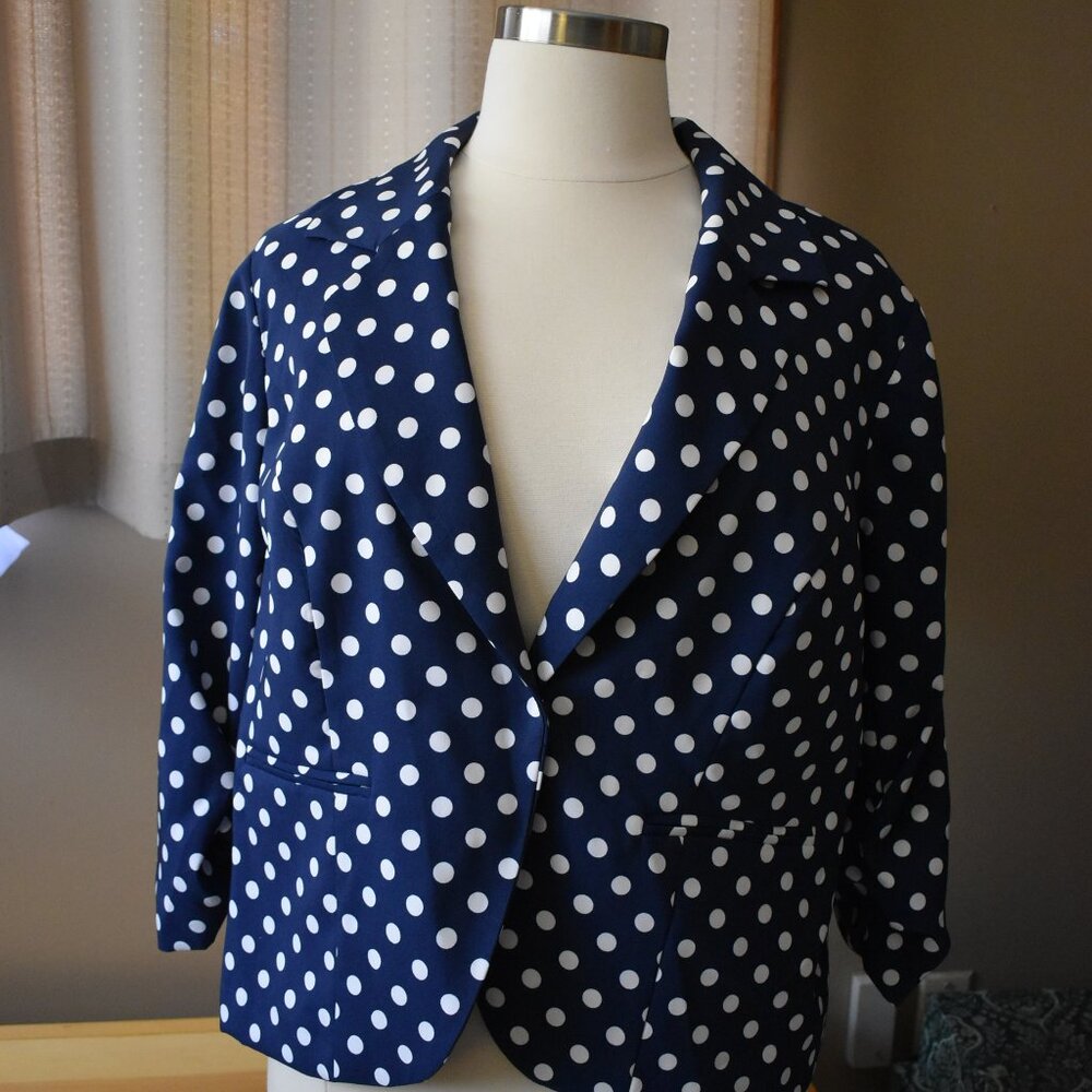 Dressbarn Woman's 2X blazer